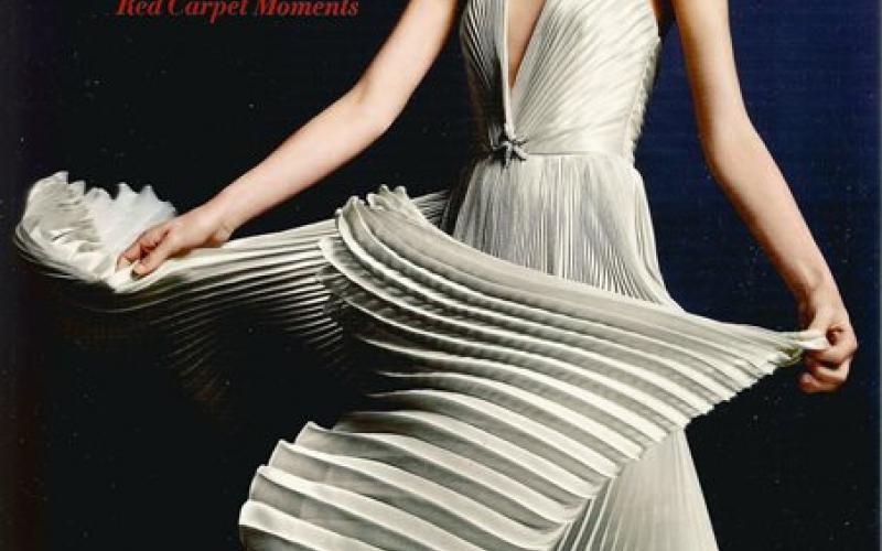 Front cover of Dressed to Perfection by Carmen Marc Valvo