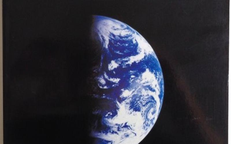 Front Cover of Earth Story by Simon Lamb & David Sington