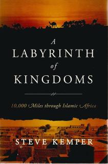 Front cover of A Labyrinth of Kingdoms by Steve Kemper