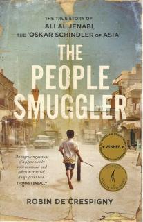 Front cover of The People Smuggler by Robin de Crespigny